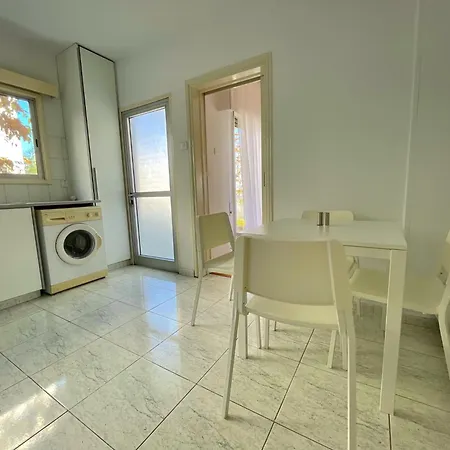 Apartment Platform 357 Kimonos Near Us Embassy And Universities Nicosia